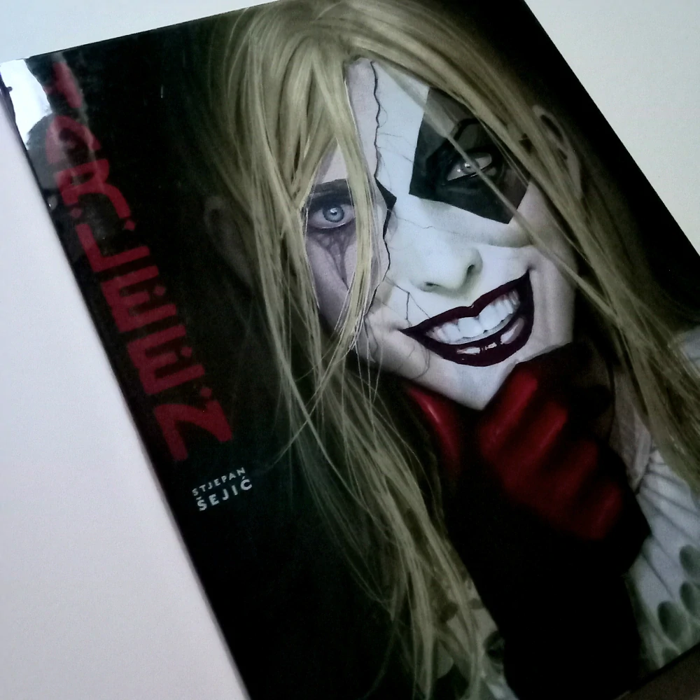 Harleen (Black Label)