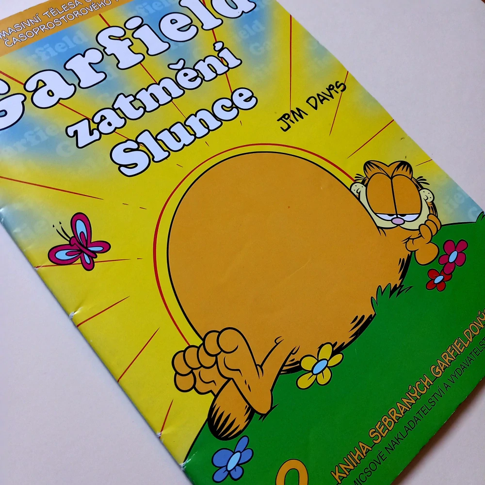 Garfield 42: Zatmění Slunce