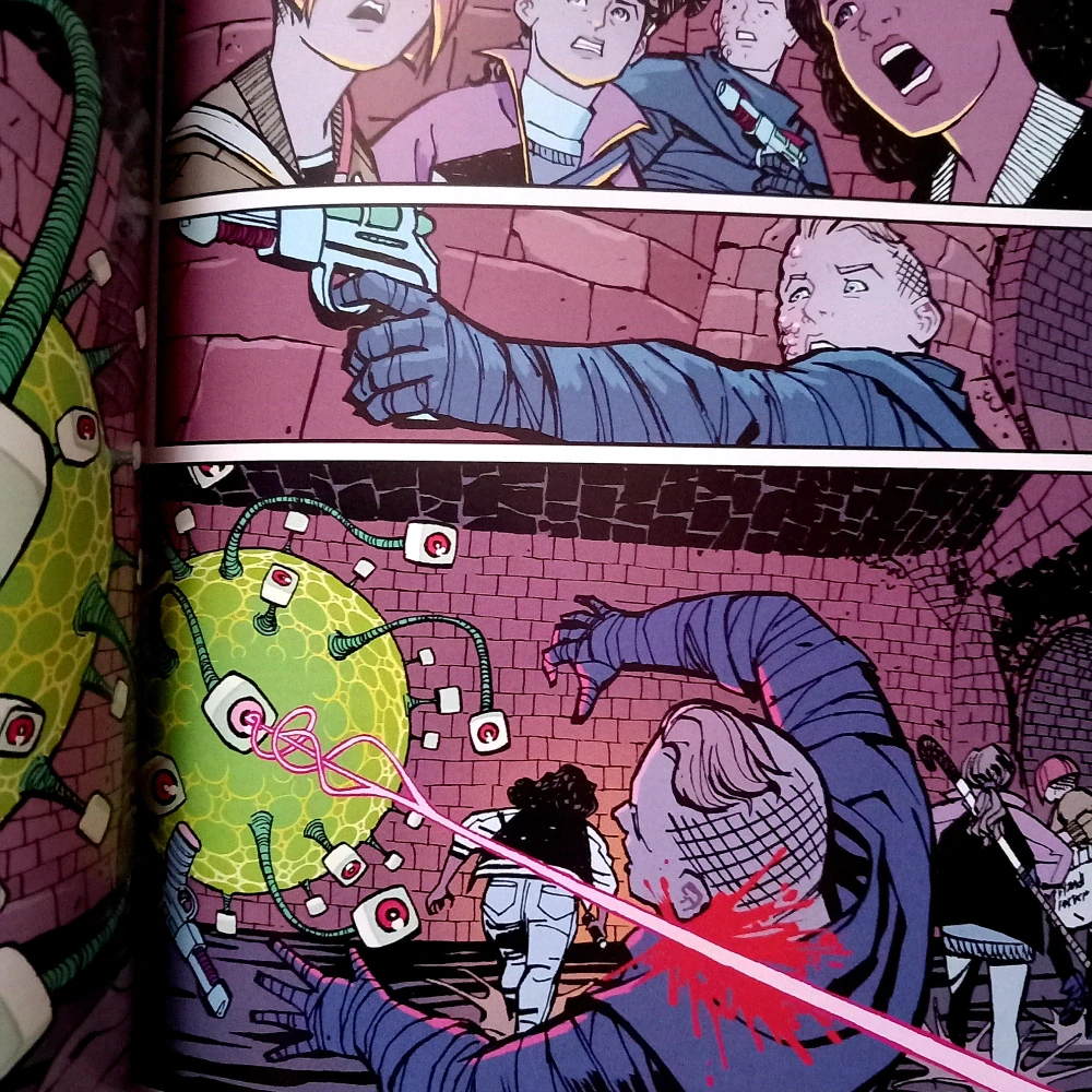 Paper Girls 1