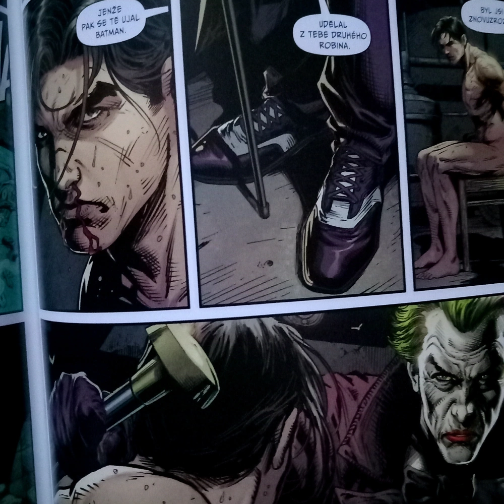 Batman: Tři Jokeři (Black Label)