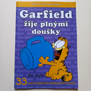Garfield 33: Žije plnými doušky
